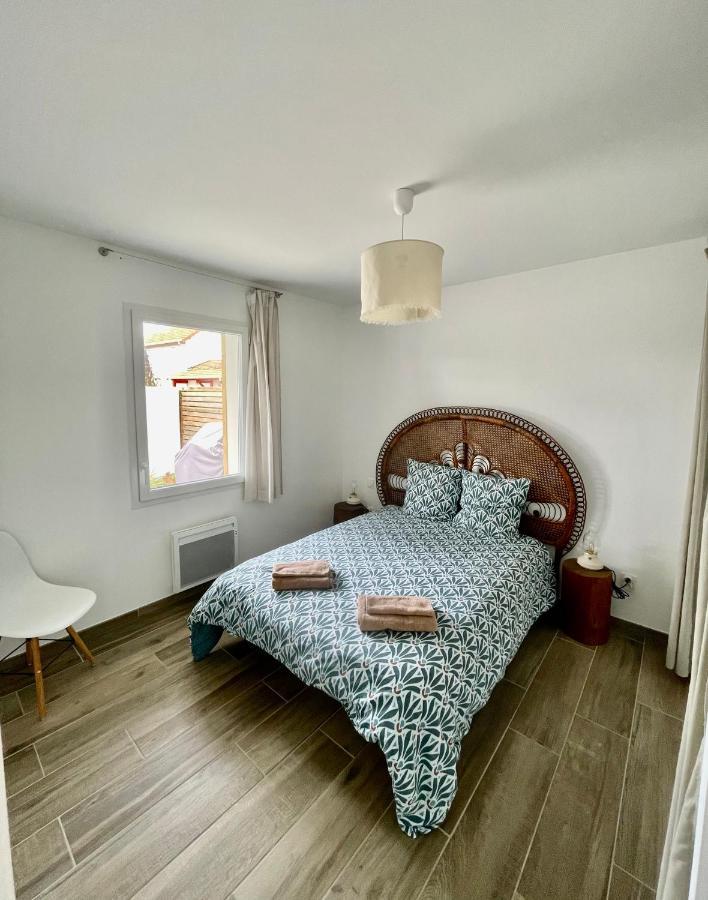 Vakantiehuis Maison 300m De L'ocean, 4 A 6 Personnes