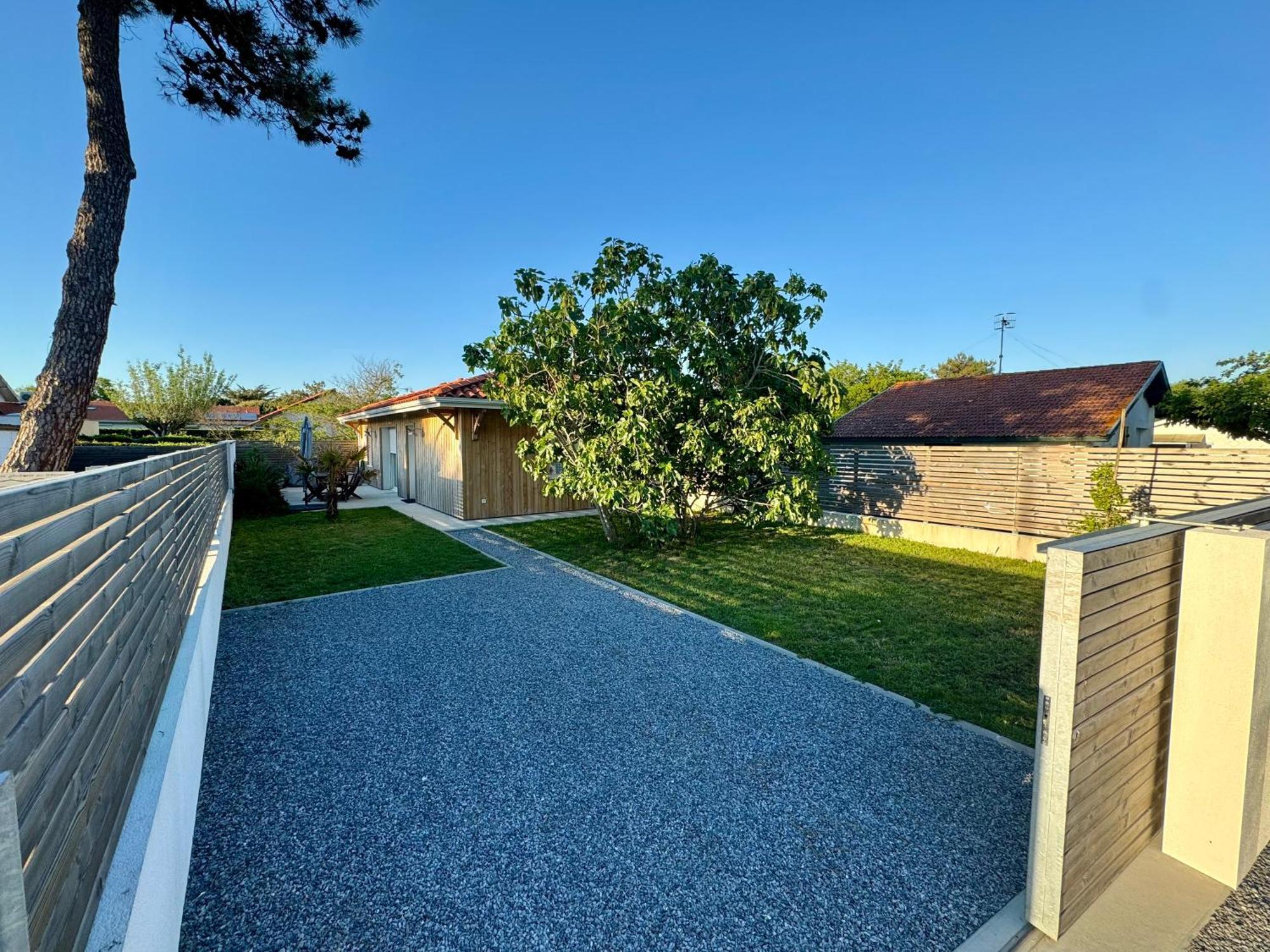 Maison 300m De L'ocean, 4 A 6 Personnes